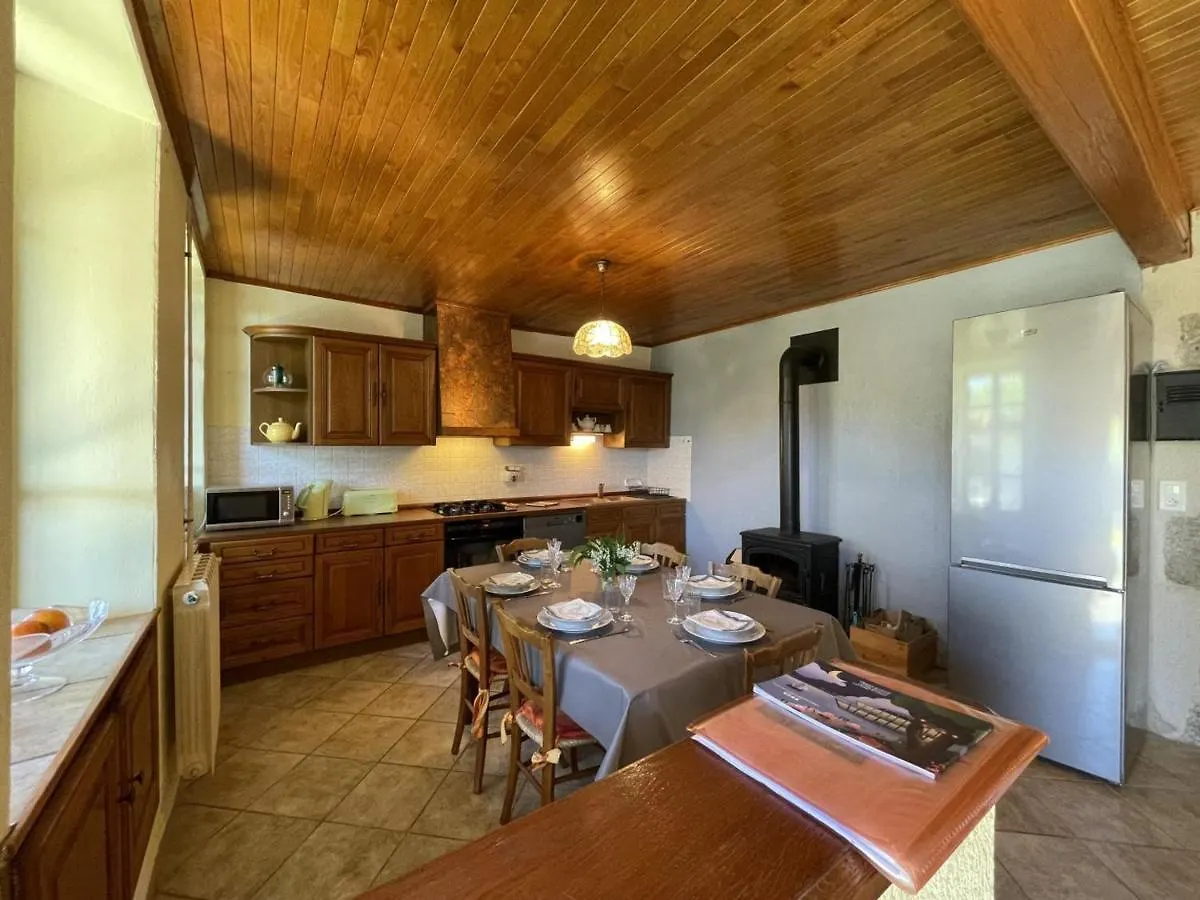 Maison Cocooning A La Montagne - Activites Nature, Cheminee, Jardin Clos, Animaux Bienvenus - Fr-1-489-448 Laprugne Holiday home