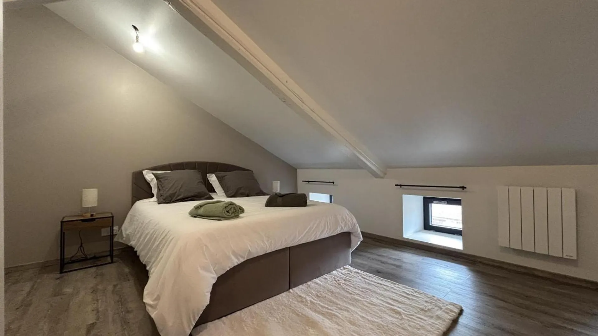 Maison Cocooning A La Montagne - Activites Nature, Cheminee, Jardin Clos, Animaux Bienvenus - Fr-1-489-448 Laprugne 0*,  France