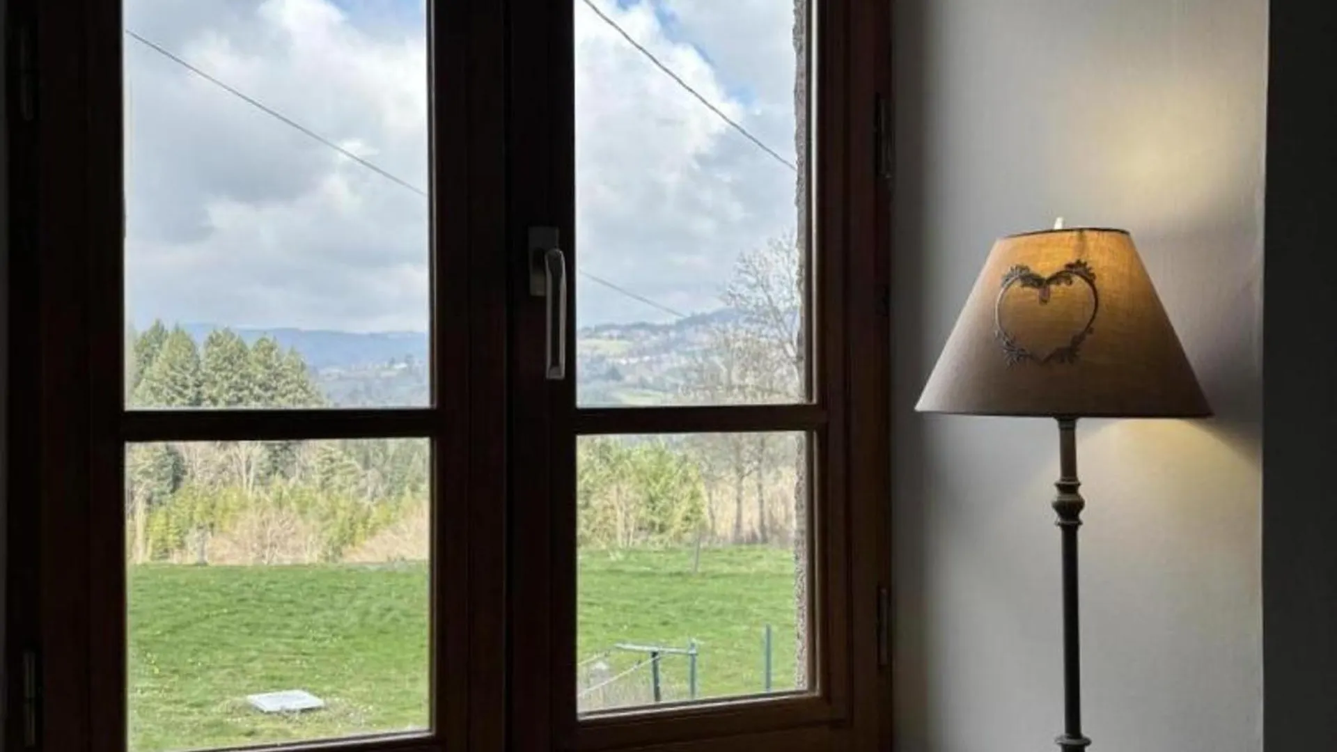 Holiday home Maison Cocooning A La Montagne - Activites Nature, Cheminee, Jardin Clos, Animaux Bienvenus - Fr-1-489-448 Laprugne